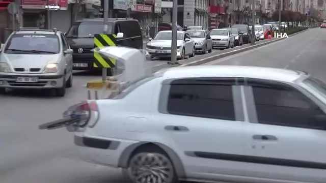 Tam kapanma sonrası Balıkesir sessizliğe büründü Tam kapanma sonrası Balıkesir sessizliğe büründü