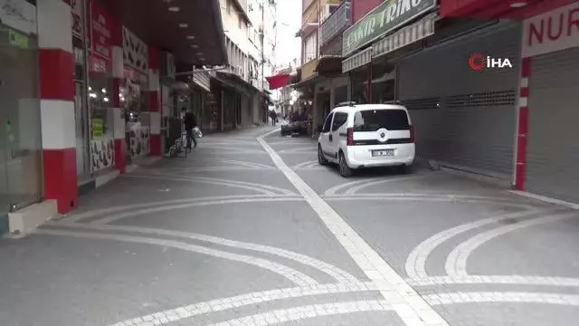 Tam kapanma sonrası Balıkesir sessizliğe büründü Tam kapanma sonrası Balıkesir sessizliğe büründü