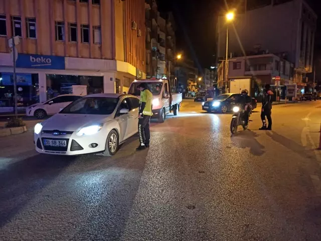 Yasak sonrası Samandağ'da sıkı uygulama Yasak sonrası Samandağ'da sıkı uygulama