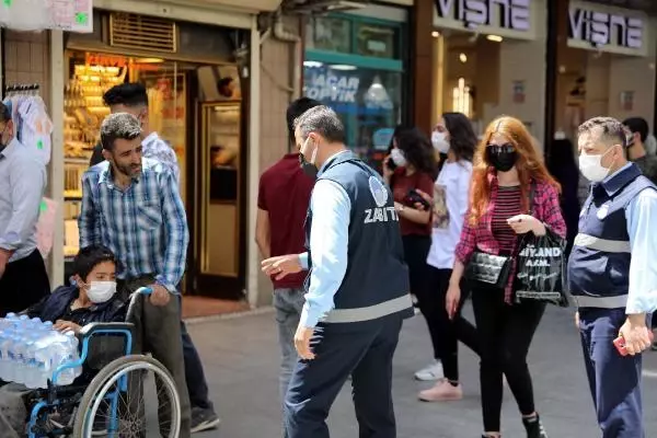 TAM KAPANMAYA SAATLER KALA GAZİANTEP'TEKİ ÇARŞILAR DOLDU TAM KAPANMAYA SAATLER KALA GAZİANTEP'TEKİ ÇARŞILAR DOLDU