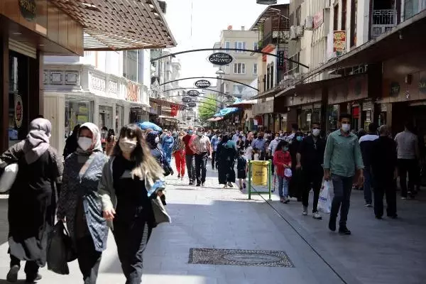 TAM KAPANMAYA SAATLER KALA GAZİANTEP'TEKİ ÇARŞILAR DOLDU TAM KAPANMAYA SAATLER KALA GAZİANTEP'TEKİ ÇARŞILAR DOLDU