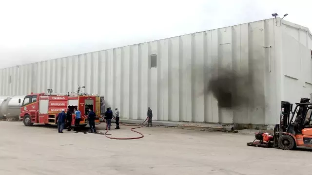 Tekirdağ'da fabrika yangını Tekirdağ'da fabrika yangını