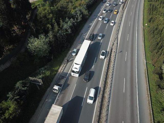 tem ve d 100 yolu kocaeli gecisinde tam kapan 5 14097997 o