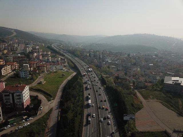 tem ve d 100 yolu kocaeli gecisinde tam kapan 7 14097997 o