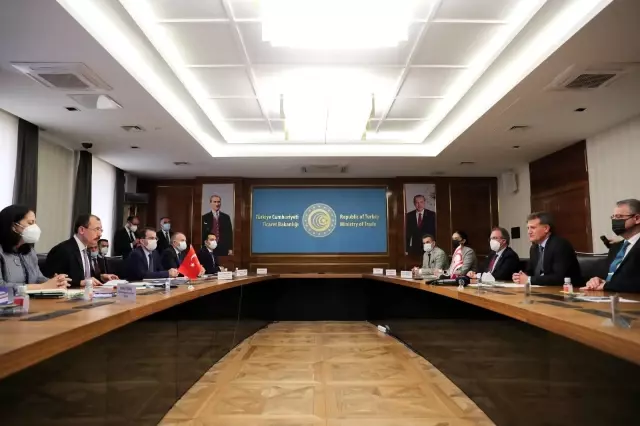 Son dakika haberi! Ticaret Bakanı Muş, KKTC Başbakan Yardımcısı, Enerji ve Ekonomi Bakanı Arıklı ile görüştü Son dakika haberi! Ticaret Bakanı Muş, KKTC Başbakan Yardımcısı, Enerji ve Ekonomi Bakanı Arıklı ile görüştü