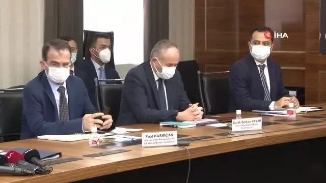 Son dakika haberi! Ticaret Bakanı Muş, KKTC Başbakan Yardımcısı, Enerji ve Ekonomi Bakanı Arıklı ile görüştü Son dakika haberi! Ticaret Bakanı Muş, KKTC Başbakan Yardımcısı, Enerji ve Ekonomi Bakanı Arıklı ile görüştü