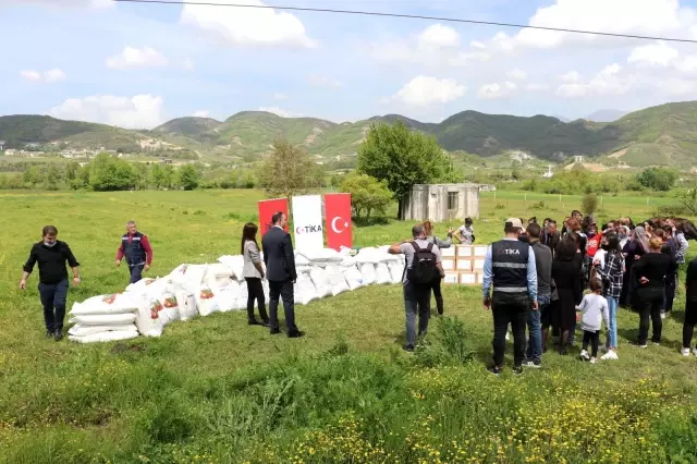 - TİKA'dan Arnavutluk'ta çiftçilere tohum ve gübre desteği - TİKA'dan Arnavutluk'ta çiftçilere tohum ve gübre desteği