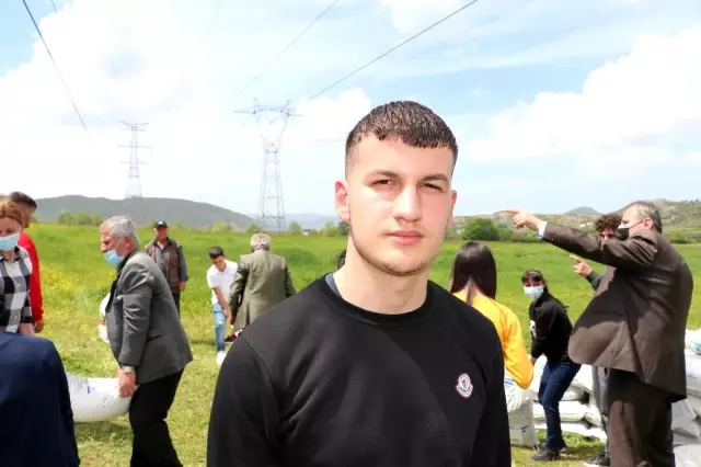 - TİKA'dan Arnavutluk'ta çiftçilere tohum ve gübre desteği - TİKA'dan Arnavutluk'ta çiftçilere tohum ve gübre desteği