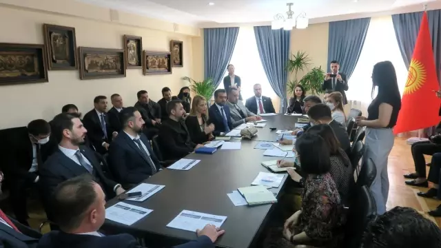 TÜGİAD Yönetim Kurulu Başkanı Çevikel ve Türk heyetten Kırgızistan'a ziyaret TÜGİAD Yönetim Kurulu Başkanı Çevikel ve Türk heyetten Kırgızistan'a ziyaret