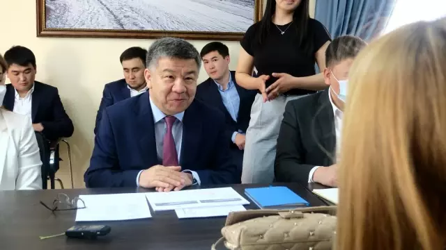 TÜGİAD Yönetim Kurulu Başkanı Çevikel ve Türk heyetten Kırgızistan'a ziyaret TÜGİAD Yönetim Kurulu Başkanı Çevikel ve Türk heyetten Kırgızistan'a ziyaret