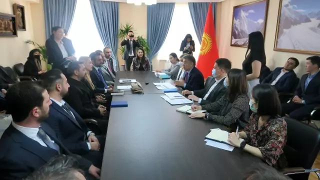 TÜGİAD Yönetim Kurulu Başkanı Çevikel ve Türk heyetten Kırgızistan'a ziyaret TÜGİAD Yönetim Kurulu Başkanı Çevikel ve Türk heyetten Kırgızistan'a ziyaret