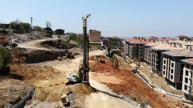 Üsküdar'da kentsel dönüşüm çalışmaları, vatandaşın yüzünü güldürdü Üsküdar'da kentsel dönüşüm çalışmaları, vatandaşın yüzünü güldürdü