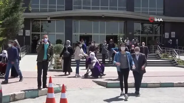 Van Eğitim ve Araştırma Hastanesinde Nöromüsküler Merkezi açıldı Van Eğitim ve Araştırma Hastanesinde Nöromüsküler Merkezi açıldı
