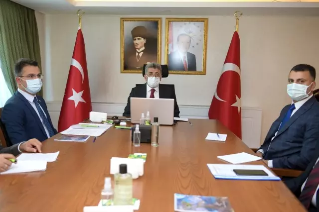 Van'da tam kapanma öncesi değerlendirme toplantısı Van'da tam kapanma öncesi değerlendirme toplantısı