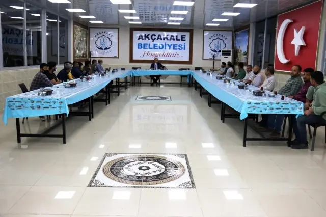 Yalçınkaya esnafın taleplerini dinledi Yalçınkaya esnafın taleplerini dinledi