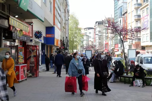 Yasak öncesi 'bayram' yoğunluğu Yasak öncesi 'bayram' yoğunluğu