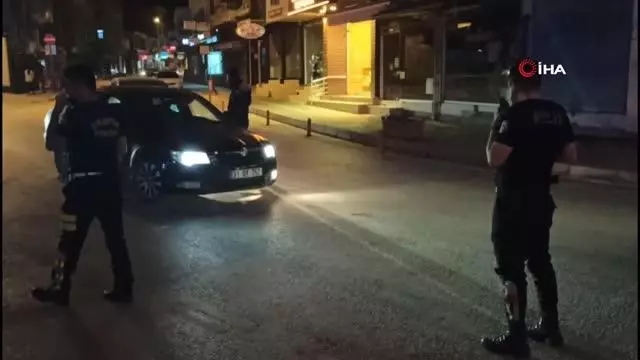 Yasak sonrası Samandağ'da sıkı uygulama Yasak sonrası Samandağ'da sıkı uygulama
