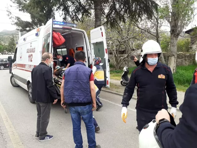Yıkmak istediği duvarın altında kalan işçi yaralandı Yıkmak istediği duvarın altında kalan işçi yaralandı