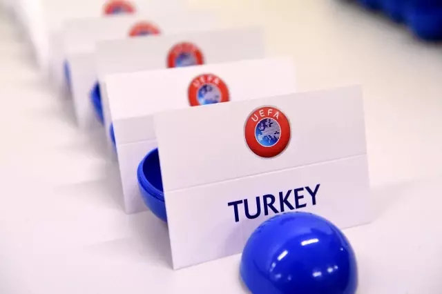 A Milli Kadın Futbol Takımı'nın rakipleri belli oldu A Milli Kadın Futbol Takımı'nın rakipleri belli oldu