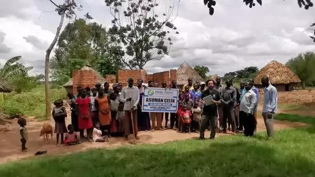 AAvrupa'da yaşayan Türk ve Azerbaycanlılar, Uganda'da 3 cami ile 3 su kuyusu yaptırdı AAvrupa'da yaşayan Türk ve Azerbaycanlılar, Uganda'da 3 cami ile 3 su kuyusu yaptırdı