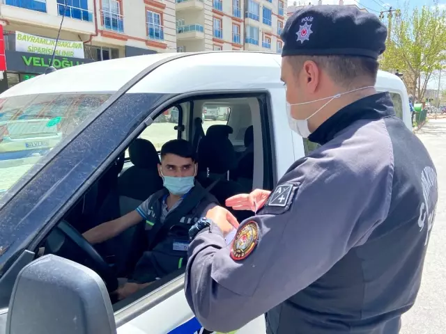 'Tam kapanma'da ekiplerden sıkı denetim 'Tam kapanma'da ekiplerden sıkı denetim