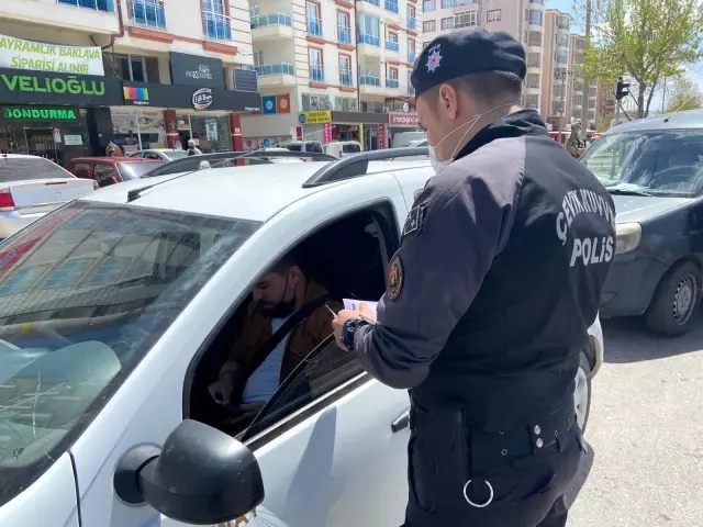 'Tam kapanma'da ekiplerden sıkı denetim 'Tam kapanma'da ekiplerden sıkı denetim