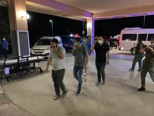 Fabrikadaki iftar yemeğinden 106 işçi zehirlendi Fabrikadaki iftar yemeğinden 106 işçi zehirlendi