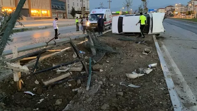 Alkollü sürücü dehşet saçtı: 2 yaralı Alkollü sürücü dehşet saçtı: 2 yaralı