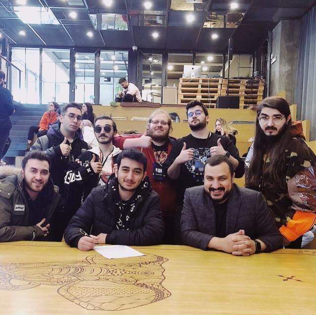 Alper Biçen kimdir? Alper Biçen yayıncılığa ne zaman ve nasıl başladı? Alper Biçen Twitch ve YouTube kanalı! Alper Biçen kimdir? Alper Biçen yayıncılığa ne zaman ve nasıl başladı? Alper Biçen Twitch ve YouTube kanalı!