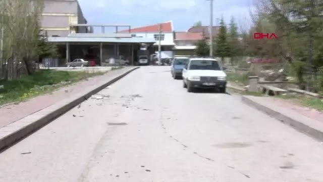 Kızını göstermeyen yakınlarını kurşunlayıp kendini vurdu Kızını göstermeyen yakınlarını kurşunlayıp kendini vurdu