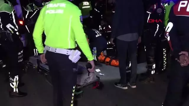 ANTALYA'DA TRAFİK POLİSLERİ ÇARPIŞTI: 1 POLİS YARALI ANTALYA'DA TRAFİK POLİSLERİ ÇARPIŞTI: 1 POLİS YARALI