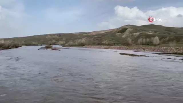 Son Dakika | Aras nehrinde karların erimesiyle birlikte su seviyesi yükseldi Son Dakika | Aras nehrinde karların erimesiyle birlikte su seviyesi yükseldi