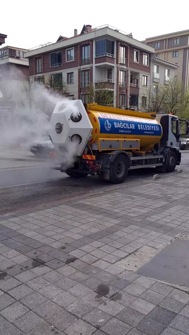 Bağcılar'da pandemiyle mücadele devam ediyor Bağcılar'da pandemiyle mücadele devam ediyor