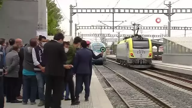 Bakan Karaismailoğlu Konya-Karaman YHT Hattının test sürüşüne katıldı Bakan Karaismailoğlu Konya-Karaman YHT Hattının test sürüşüne katıldı