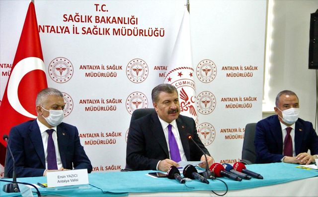 bakan koca yaz doneminde 18 yas ustu herkesin 5 14102591 o
