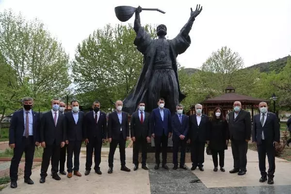 Bakan Kurum: 'Munzur ve Pülümür vadilerimizi koruyacağız' Bakan Kurum: 'Munzur ve Pülümür vadilerimizi koruyacağız'