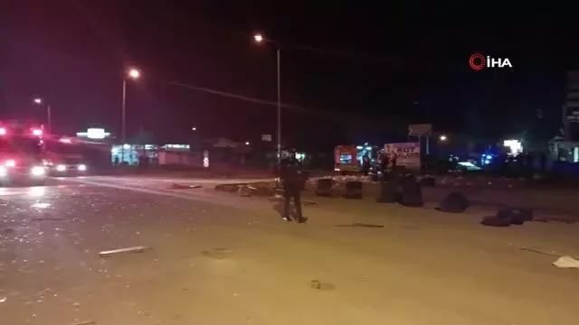 Lokantada tüp patladı, 20 iş yeri zarar gördü Lokantada tüp patladı, 20 iş yeri zarar gördü