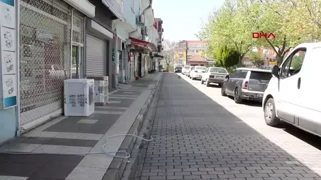 BALIKESİR TAM KAPANMA SÜRECİNDE MANYAS'TA MEYDANLAR VE SOKAKLAR BOŞ KALDI BALIKESİR TAM KAPANMA SÜRECİNDE MANYAS'TA MEYDANLAR VE SOKAKLAR BOŞ KALDI