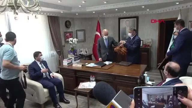 BARTIN BAKAN KARAİSMAİLOĞLU YOLCU SAYISINDA DÜNYADA 9'UNCU, AVRUPA'DA 3'ÜNCÜYÜZ BARTIN BAKAN KARAİSMAİLOĞLU YOLCU SAYISINDA DÜNYADA 9'UNCU, AVRUPA'DA 3'ÜNCÜYÜZ
