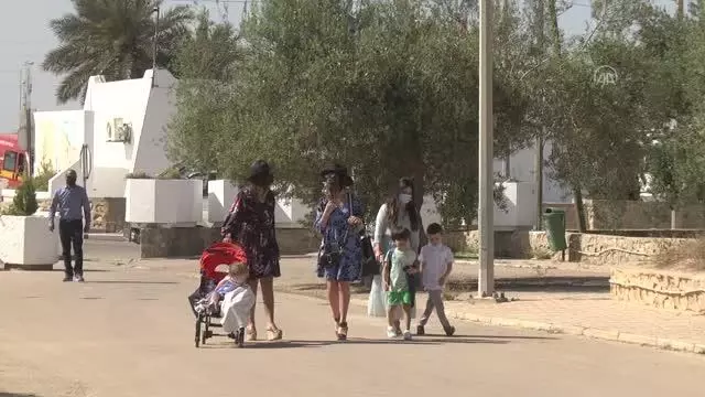 Başbakan Meşişi, Cerbe adasındaki Garibe Sinagogu'nu ziyaret etti Başbakan Meşişi, Cerbe adasındaki Garibe Sinagogu'nu ziyaret etti