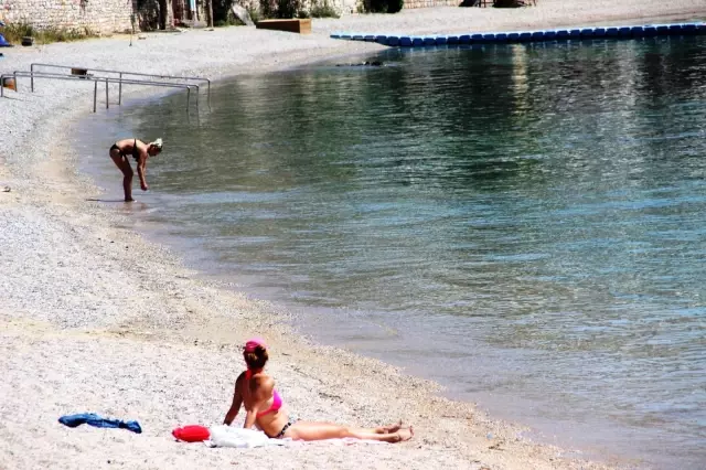 Bodrum'da denizin keyfini sadece onlar çıkarabildi