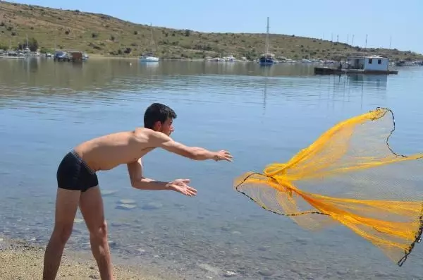 Bodrum'da sahiller turistlere kaldı