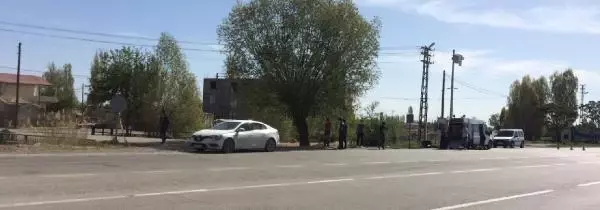 Son dakika gündem: BOMBA İMHA UZMANINA, 'PATLATMAYIN O BİZİM' DİYE SESLENDİ Son dakika gündem: BOMBA İMHA UZMANINA, 'PATLATMAYIN O BİZİM' DİYE SESLENDİ