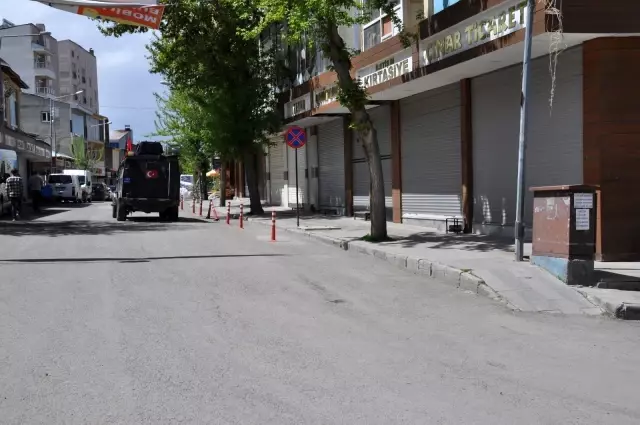 Bulanık'ta tam kapanma Bulanık'ta tam kapanma