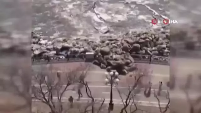 Buzullar her zamankinden hızlı eriyor Buzullar her zamankinden hızlı eriyor