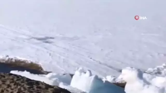 Buzullar her zamankinden hızlı eriyor Buzullar her zamankinden hızlı eriyor