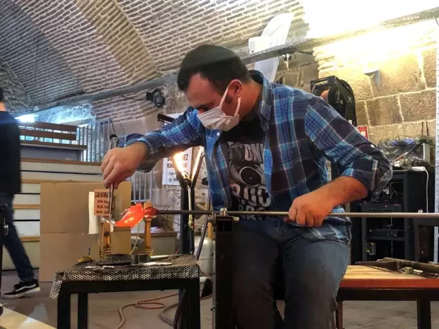 Cam sanatının evi 'Eskişehir' oldu Cam sanatının evi 'Eskişehir' oldu