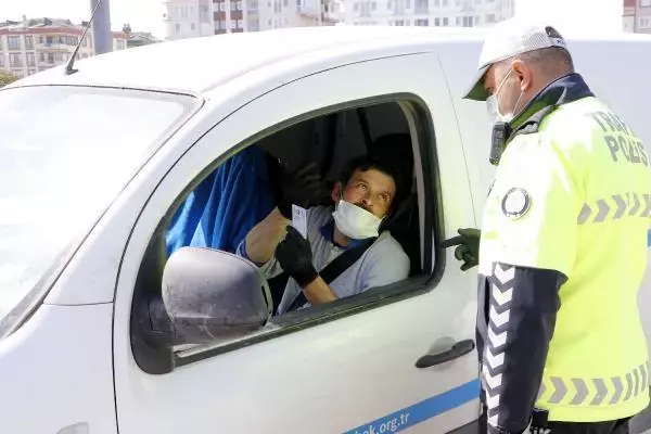 ÇANAKKALE'DE TAM KAPANMA DENETİMİ ÇANAKKALE'DE TAM KAPANMA DENETİMİ