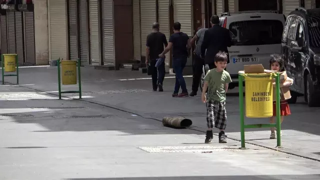 Gaziantep'te tam kapanmaya kısmen uyuldu Gaziantep'te tam kapanmaya kısmen uyuldu