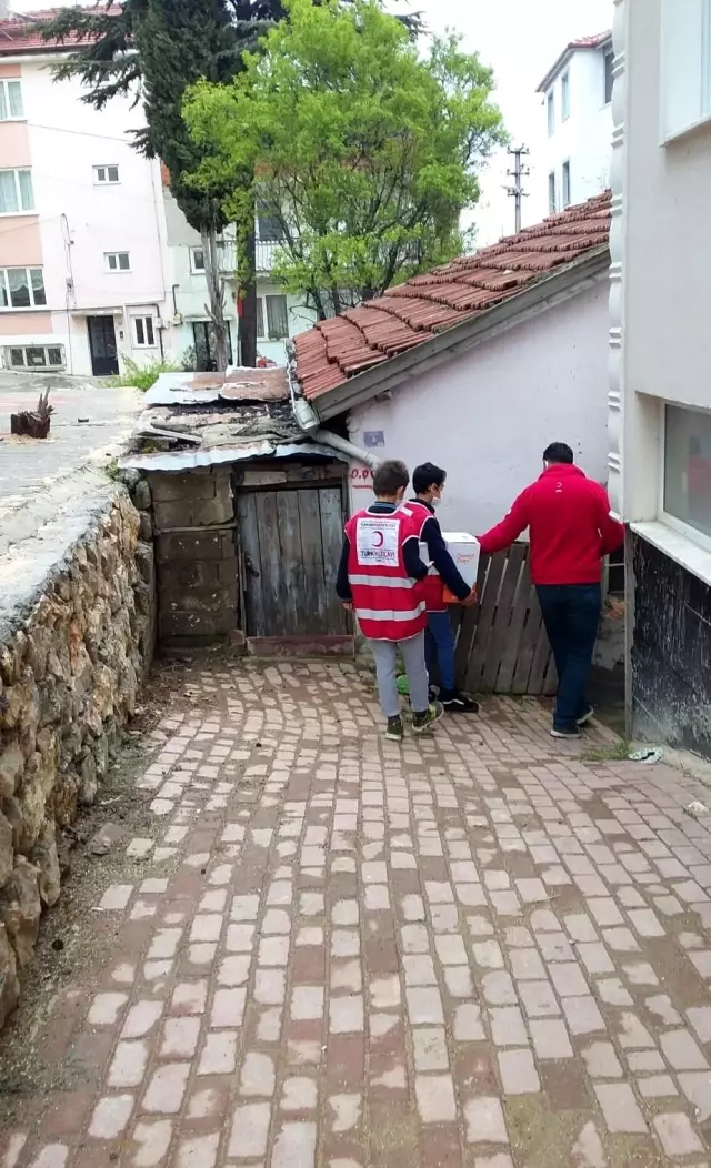Son dakika haberi: Çocuk Evleri Sitesi'nden Kızılay'a destek Son dakika haberi: Çocuk Evleri Sitesi'nden Kızılay'a destek